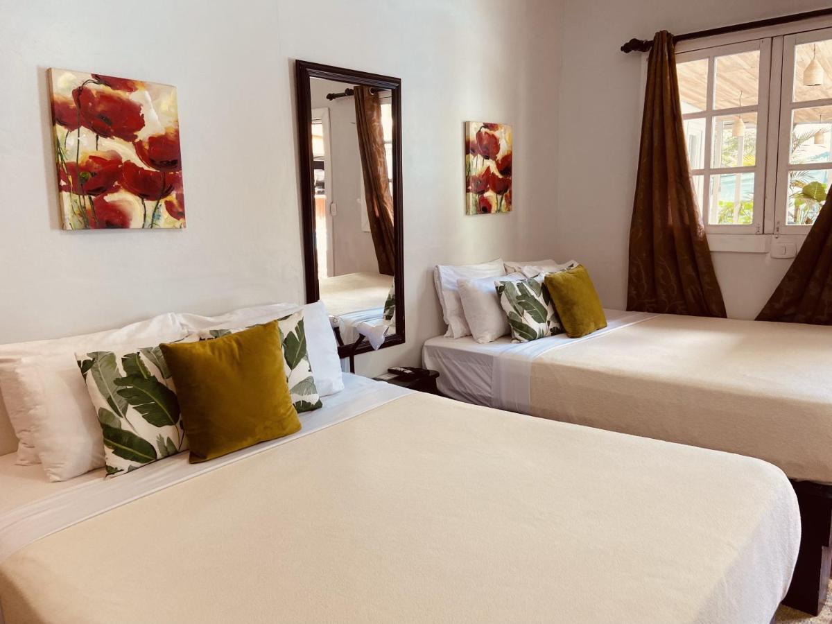 Lizard King Hotel & Suites Puerto Viejo de Talamanca 外观 照片