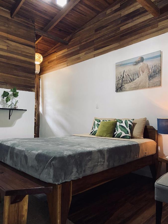Lizard King Hotel & Suites Puerto Viejo de Talamanca 外观 照片