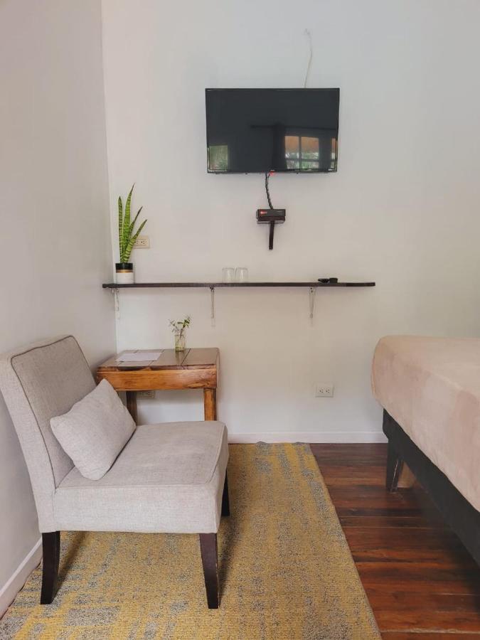 Lizard King Hotel & Suites Puerto Viejo de Talamanca 外观 照片