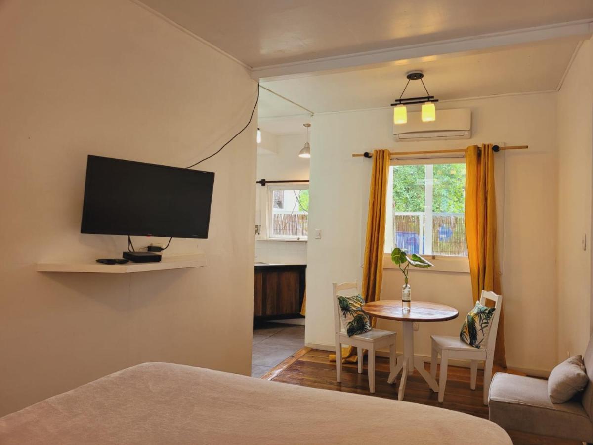 Lizard King Hotel & Suites Puerto Viejo de Talamanca 外观 照片